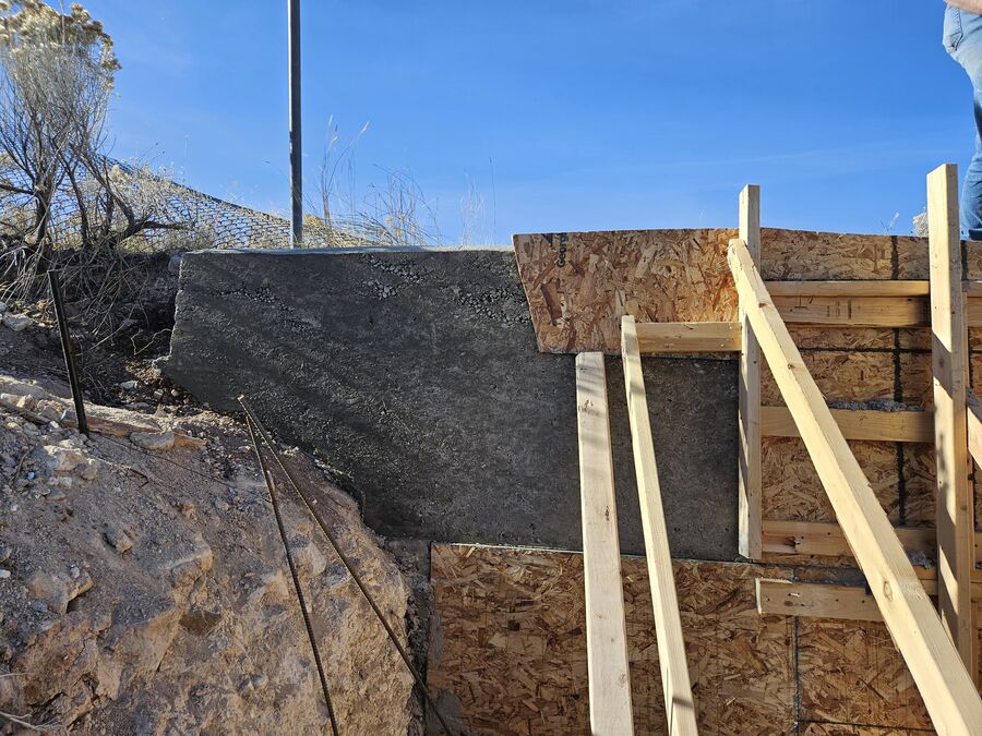 Concrete wall